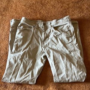 Mens Bronson prana pant. 32x32.